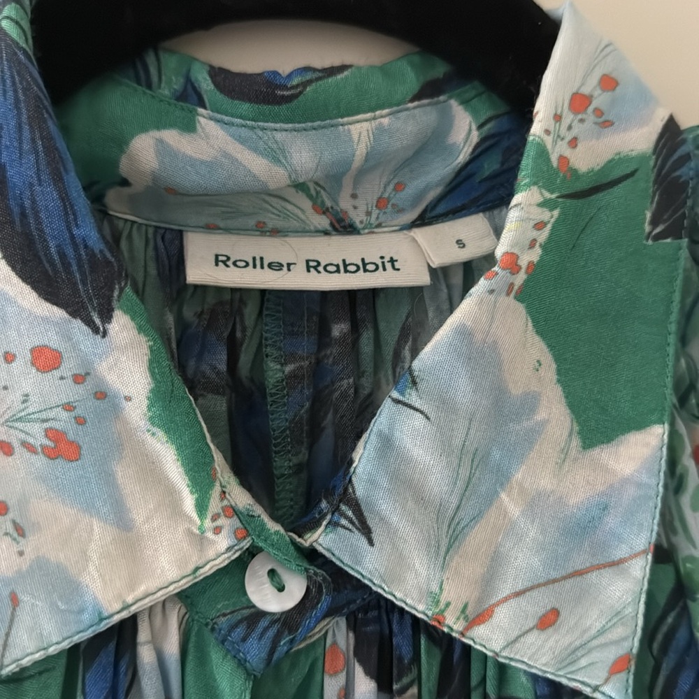 Roller Rabbit Green and Blue Floral Top - Picture 2 of 4